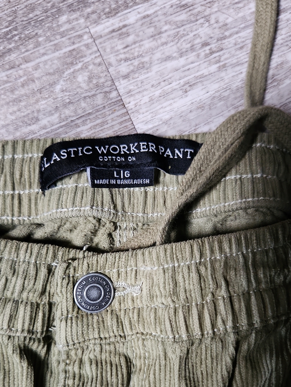 Cotton On Men's Olive Green Corduroy Drawstring Pants - Picture 2 of 5